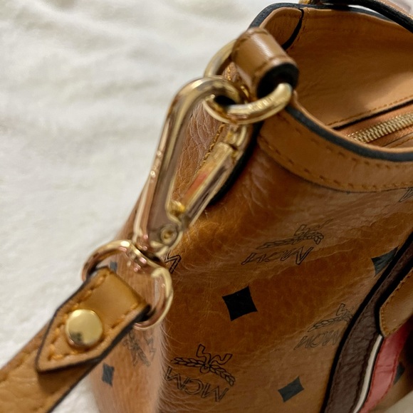 MCM Authentic Pre Loved 2 way Tote Bag - Picture 4 of 11